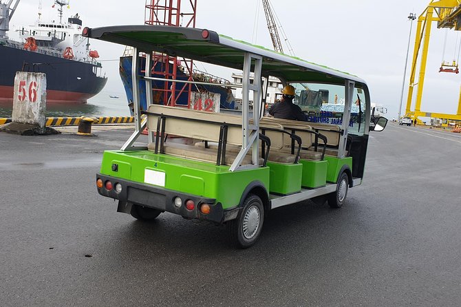Private tour from Da Nang port to Marble Mountains & Hoi An City - The Vietnamese set lunch and what the price covers