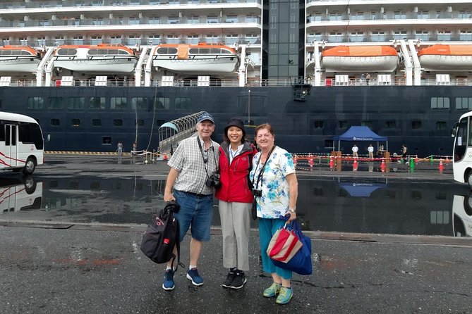 Private tour from Da Nang port to Marble Mountains & Hoi An City - Vehicle, guide, and group comfort