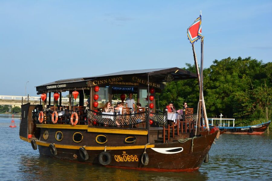 Romantic Sunset Dinner Cruise in Hoi An - A Gentle Start at the Cinnamon Cruises Pier