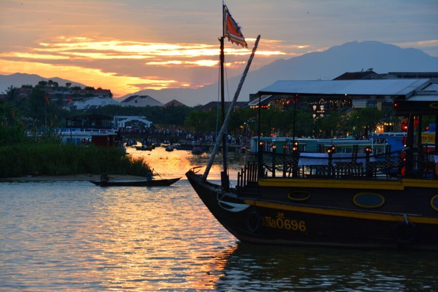 Romantic Sunset Dinner Cruise in Hoi An - Celebrations and Special Requests