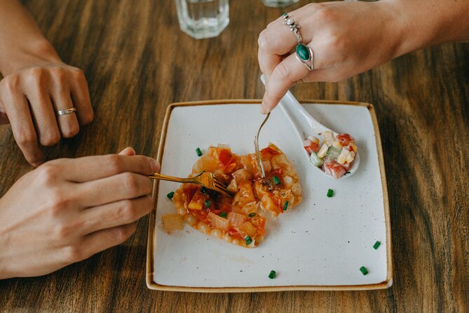 The 10 Tastings of Hoi An: Private Street Food Tour - Banh mi in the yard of an ancient house