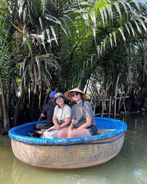Tranquil Basket Boat Ride at Water Coconut Forest - Meeting farmers and fishermen on the river